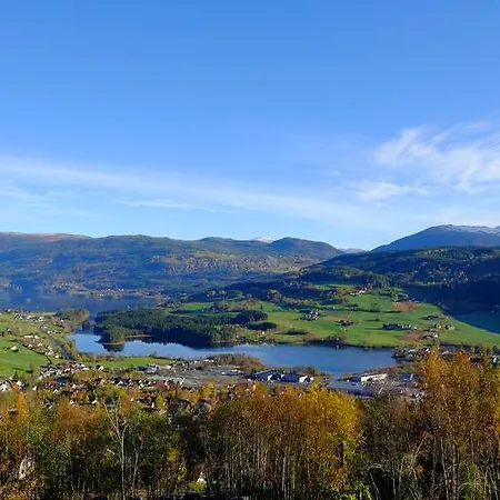 فوس بافالستونيت * Skulestadmo